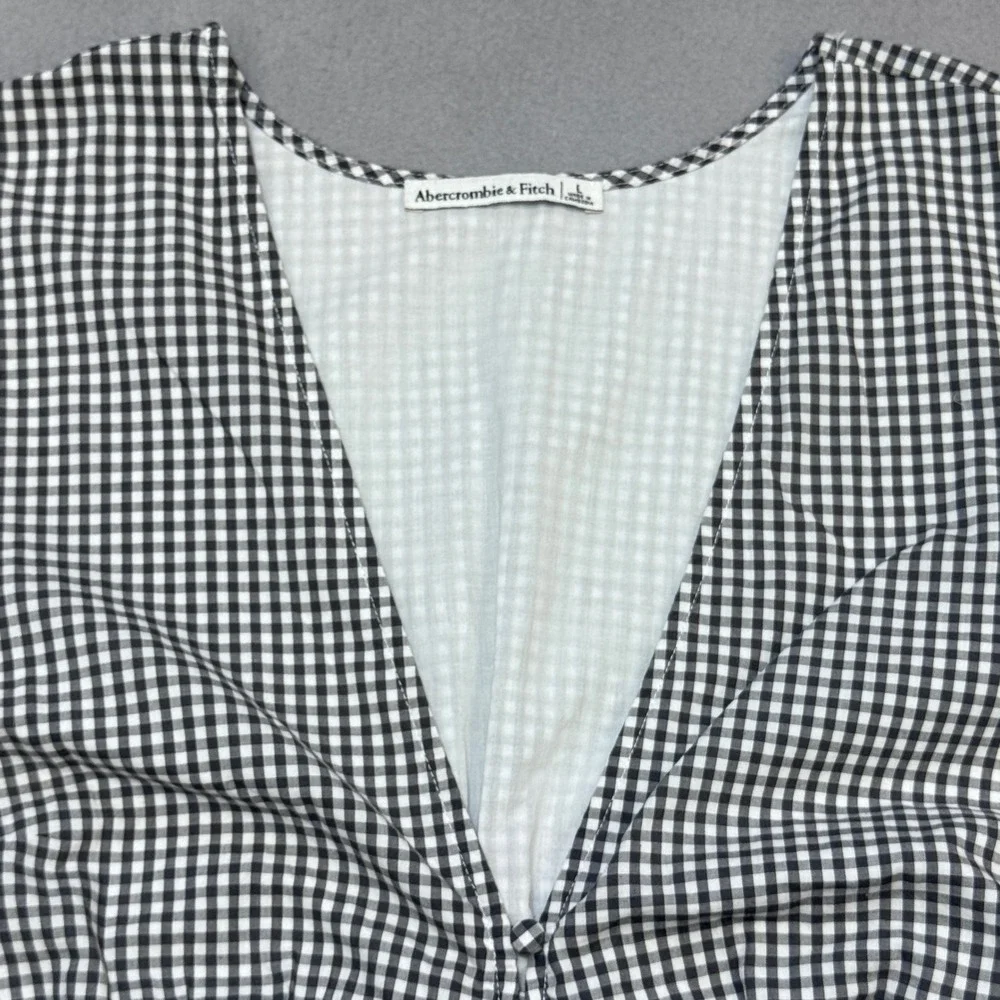 ABERCROMBIE & FITCH Gingham Puff Sleeve V-Neck Top Womens L Black White